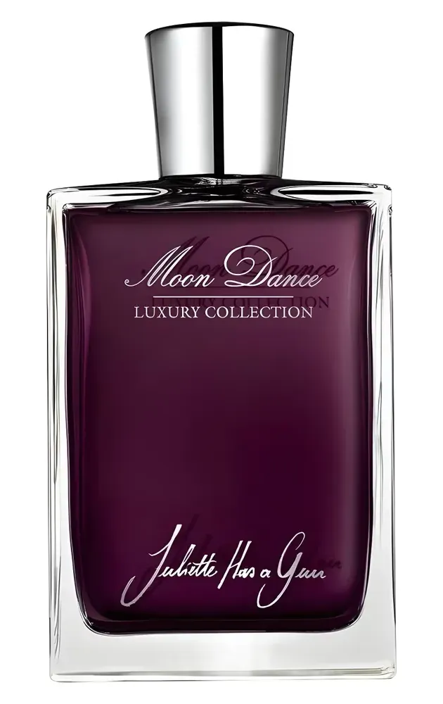 Juliette Has A Gun Moon Dance