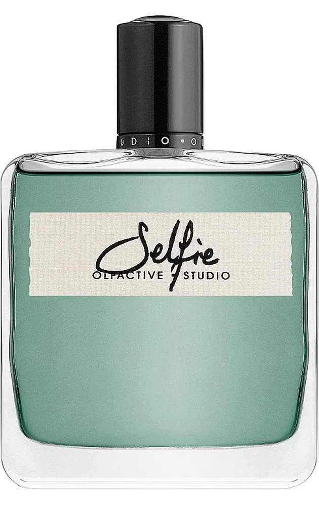 Olfactive Studio Selfie